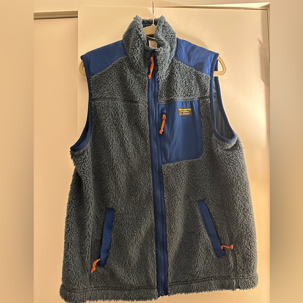 L.L. Bean Mens Bean Sherpa Vest - Size L